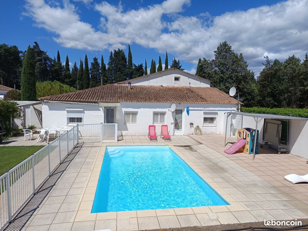 Jolie villa pour 8 pers à la campagne. Piscine sécurisée, jardin, clim (image 1)