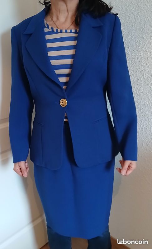 Costume Jupe Talbot En Laine Bleu Vif Taille 6 - Blazer Et Jupe - Occasion Très Bon état
