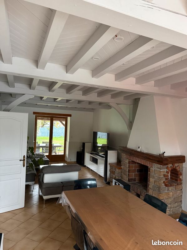 Maison 5 pièces 102 m² · à Villevieux · 102 m² · 880 €/mois