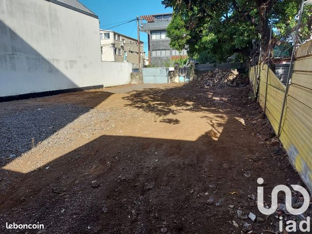 Terrain 419 m² Saint-Denis