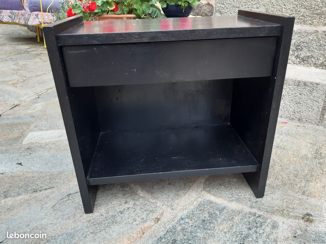Petit meuble chevet (image 1)