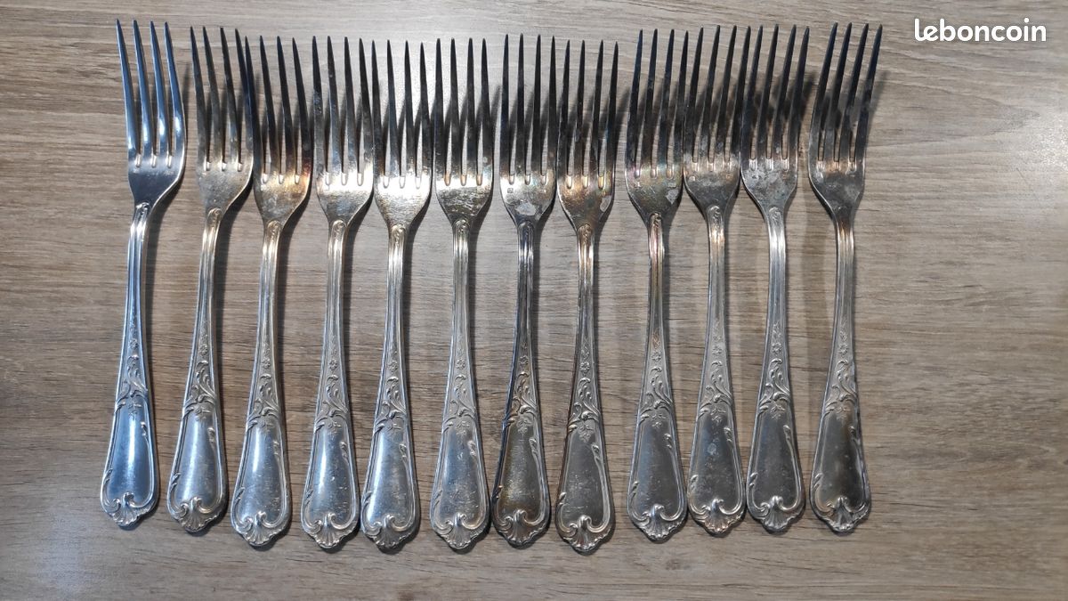12 cuillères à soupe métal argenté Ercuis pour M& co