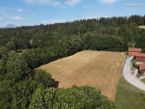 Terrain 702 m² Gap
