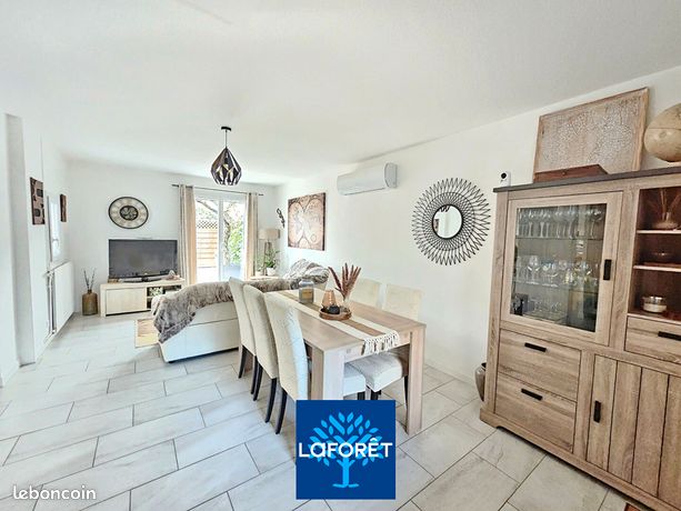 https://img.leboncoin.fr/api/v1/lbcpb1/images/21/9b/7e/219b7e97fbacc0c301c34c0a8639fe2262c4019b.jpg?rule=ad-image
