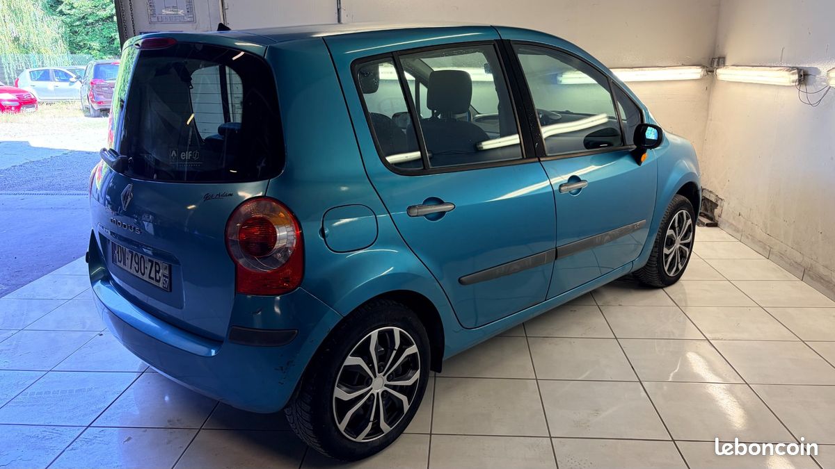 Renault Modus 1.5 dCi 68 cv Pack) Clim Dynamique (image 4)