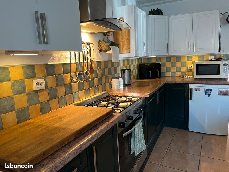 Maison 5 pièces 171 m² · à Oradour-Saint-Genest · 171 m² · 145 800 €