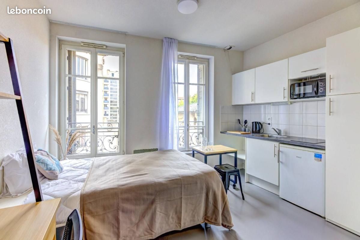 Appartement 1 pièce 29 m² · à Marseille · 29 m² · 915 €/mois