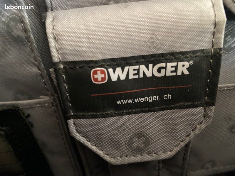 Sacoche à Roulettes Wenger Patriot Pour Ordinateur Portable 15-17 Pouces - Noir