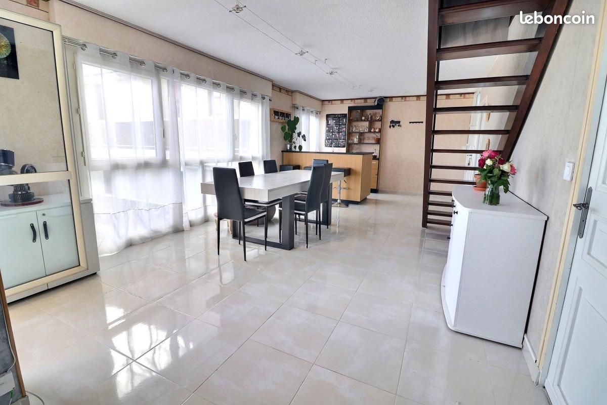 Appartement 5 pièces 100 m² · au Mée-sur-Seine · 100 m² · 171 500 €