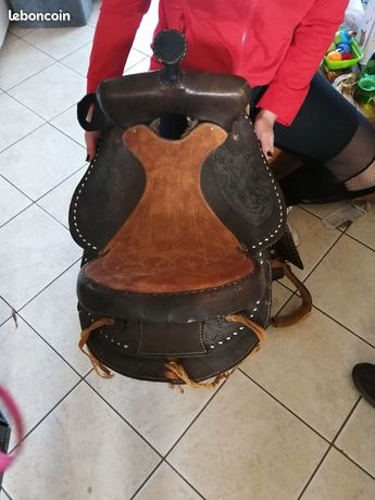 Lot De 3 étriers Western Pour Selle Horse Tack - Cuir Et Métal, Occasion, Taille 7,5, Style Cowboy, Pour équitation