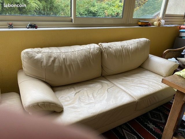 2 Canapé en cuir beige en excellent état (image 2)