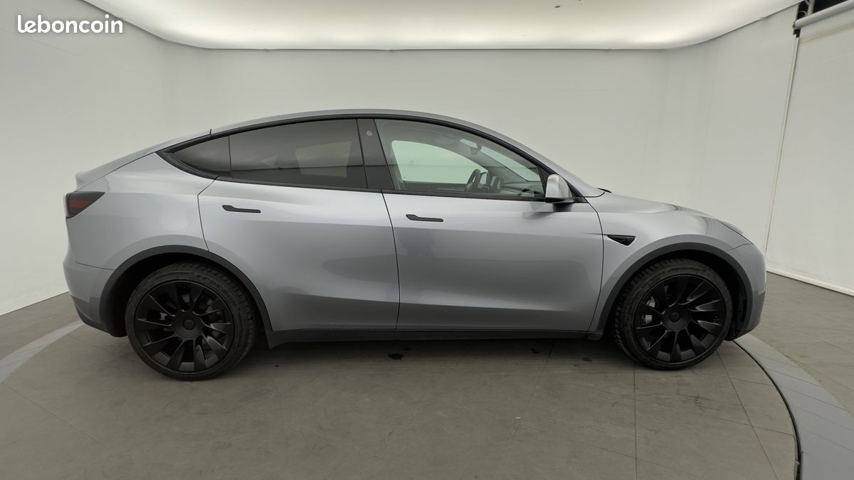 TESLA MODEL Y Grande Autonomie Dual Motor AWD (image 6)