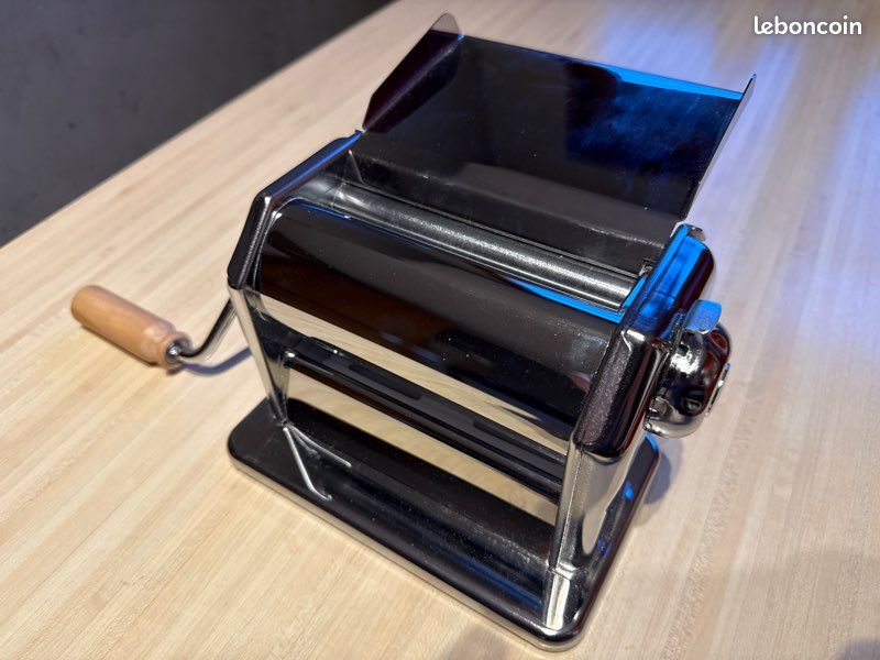 Machine à Pâtes Fraîches Manuelle Imperia R220, Neuve En Boîte