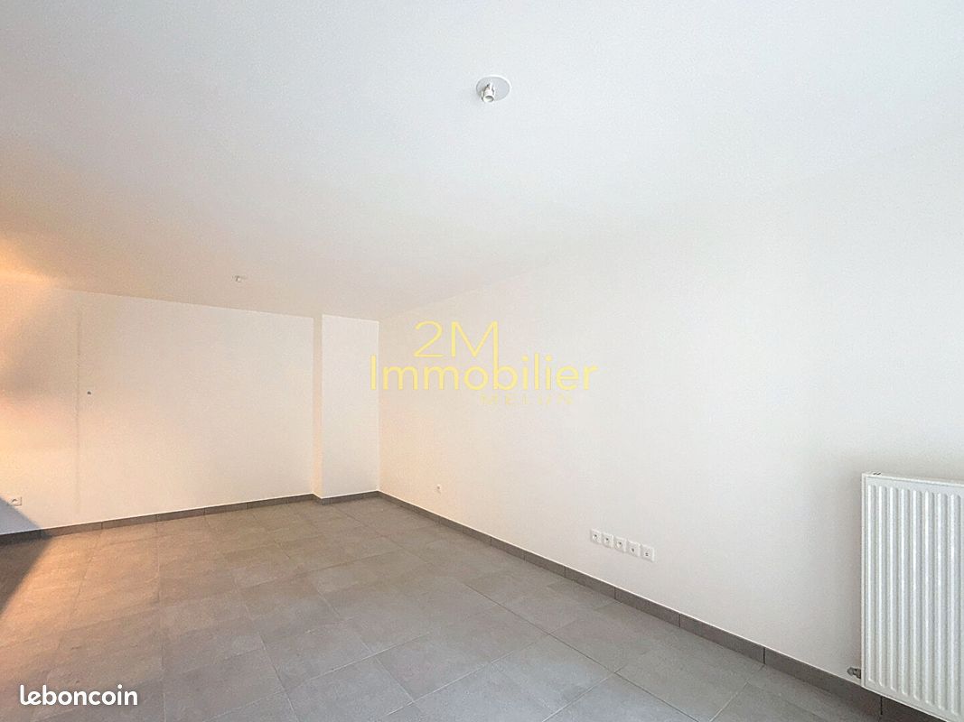 Appartement a louer - 3 pièce(s) - 63 m2 - Surfyn