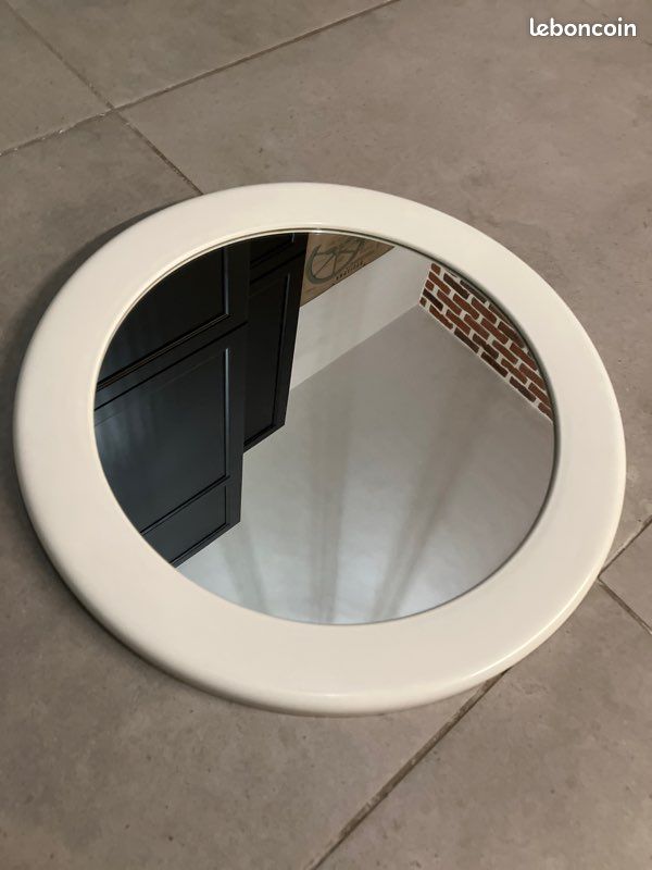 Diamètre 45 cm ancien miroir rond plastique prisunic vintage années 70 blanc (image 2)