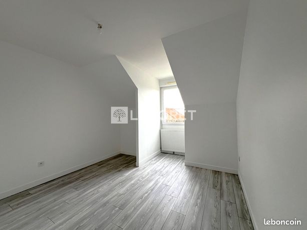 Appartement a louer moissy-cramayel - 5 pièce(s) - 90 m2 - Surfyn