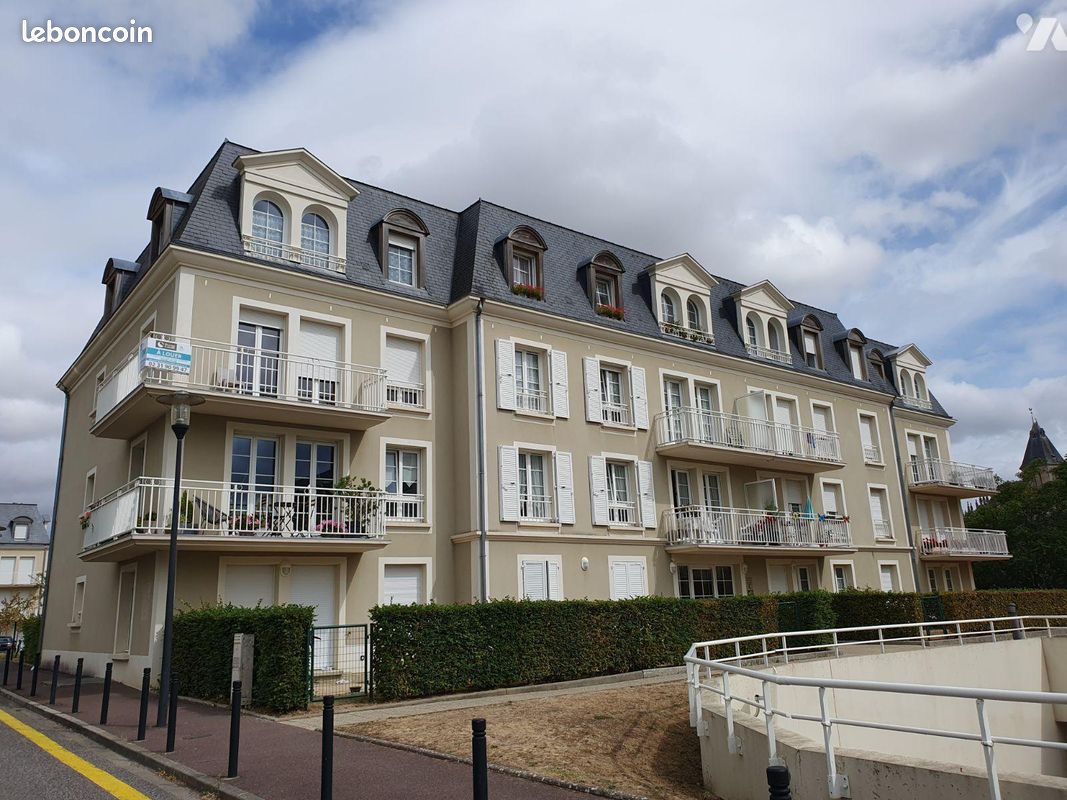 Appartement 3 pièces 73 m² · à Falaise · 73 m² · 710 €