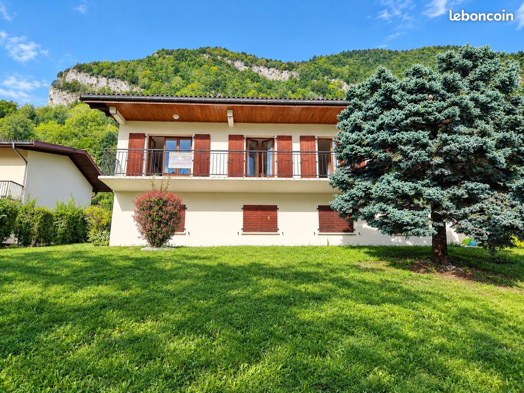 Maison 5 pièces 92 m² · à Faverges-Seythenex · 92 m² · 312 000 €