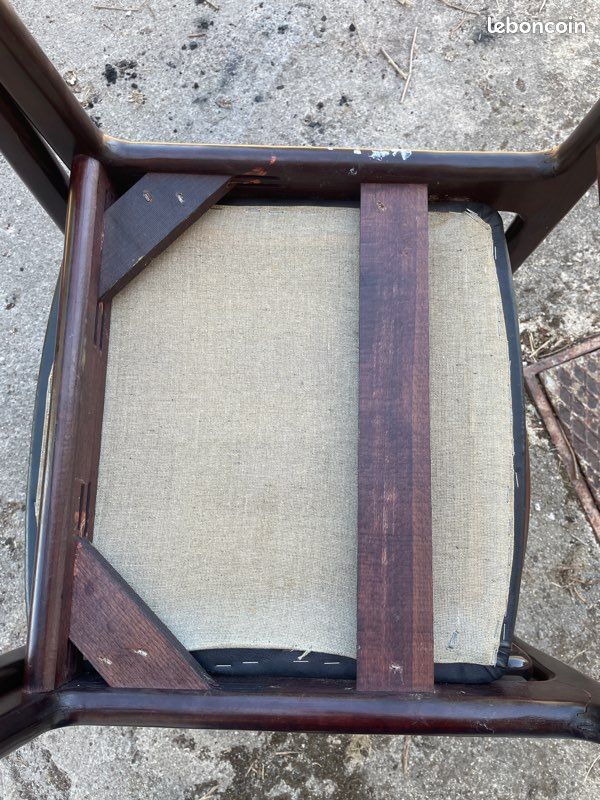 Paire de chaises design scandinave / danois ? Palissandre ? Assise en Skaï noir (image 9)