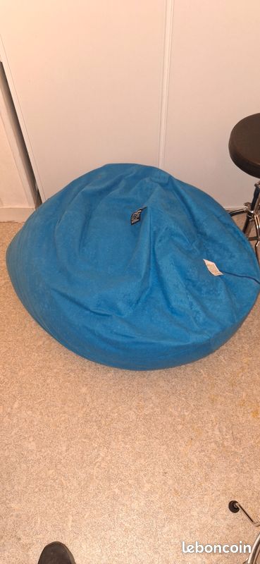 Vends Pouf Bleu 90cm diametre (image 1)