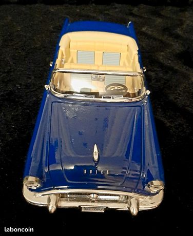 BUICK CENTURY cabriolet vert 1955 1/18 MIRA 6185 voiture miniature de collection