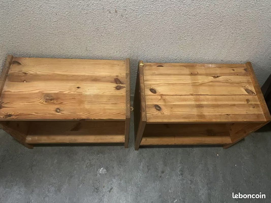 Lot de 2 étagères bois massif – bon état (image 2)