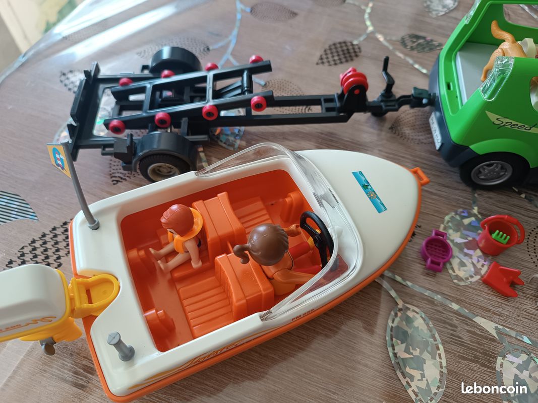 Voiture avec remorque et bateau playmobil (image 5)
