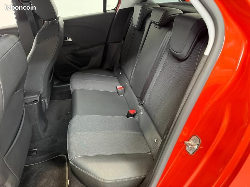 Opel Corsa Corsa-e 136 Elegance / Carplay / Caméra / SOH 87.6% (image 9)