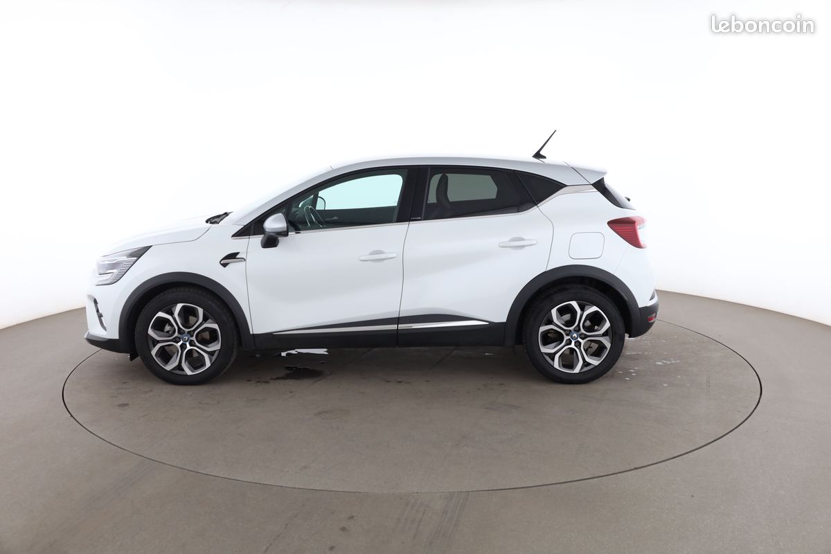Renault Captur 1.6 E-Tech Plug-in Intens 160 ch (image 11)