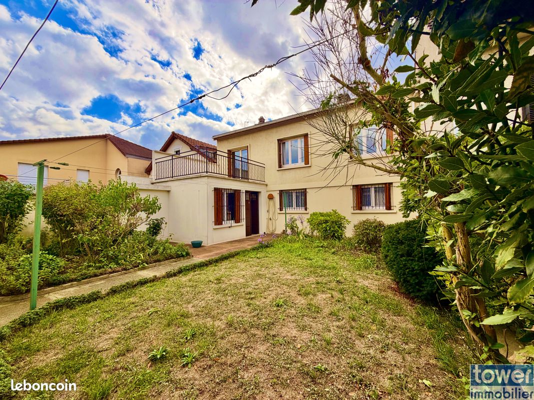 Maison 7 pièces 100 m² · à Drancy · 100 m² · 394 000 €