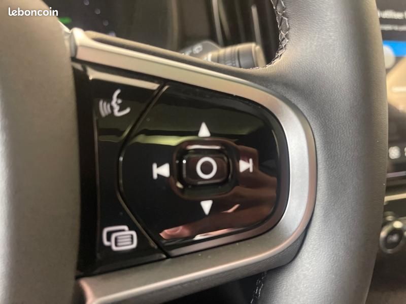 Volvo XC90 T8 AWD 250 + 156ch Black Edition Geartronic (image 15)