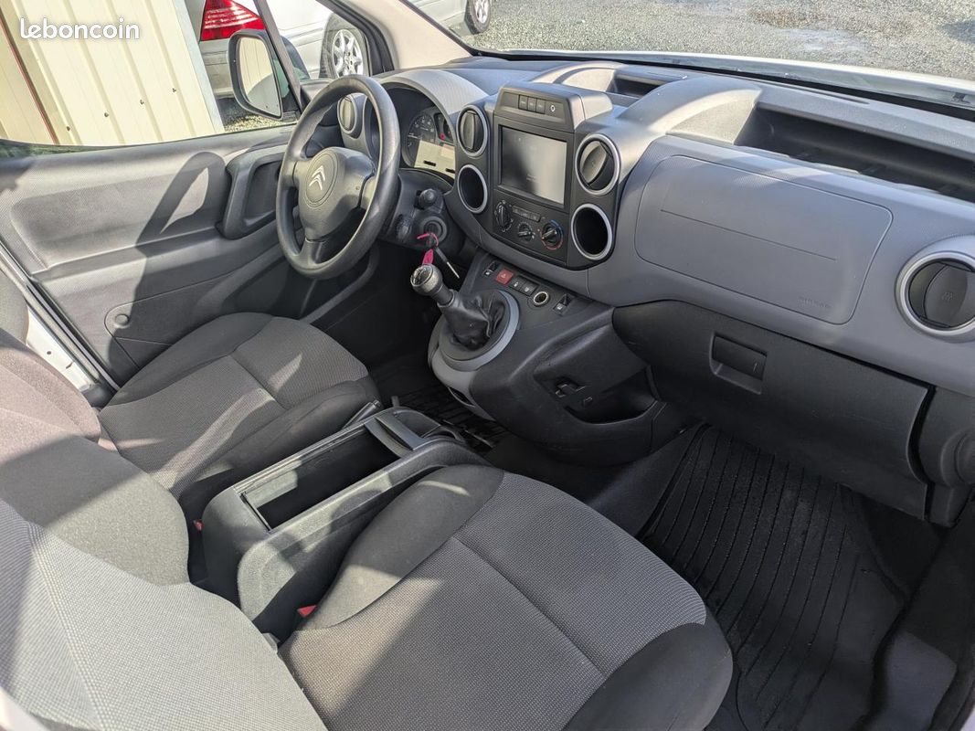 Citroen berlingo ii 1.6 bluehdi 75ch bvm5 (image 3)