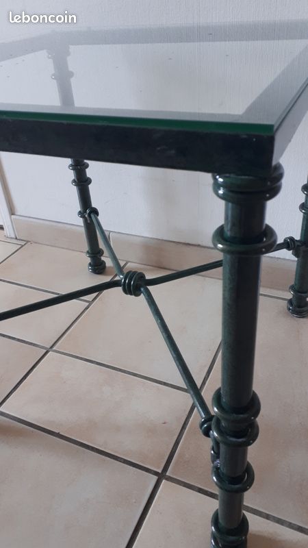Table bout de canapé en fer forgé (image 4)