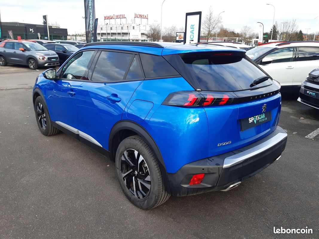 PEUGEOT 2008 PureTech 130 S&S EAT8 Allure (image 10)
