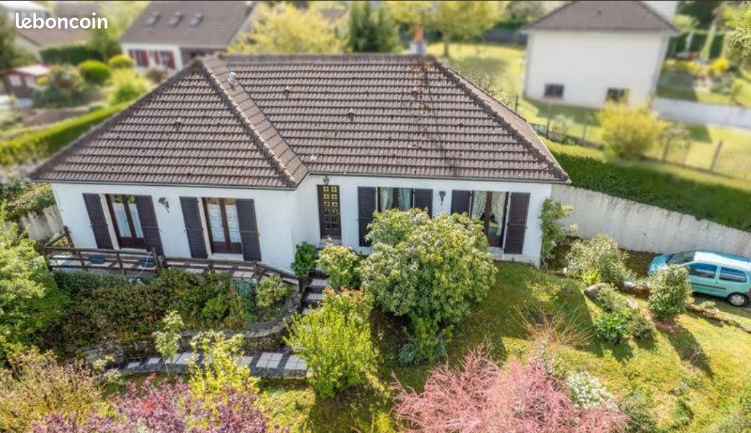 Maison 6 pièces 156 m² · à La Souterraine · 156 m² · 150 000 €