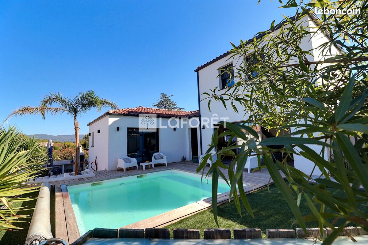 Maison 4 pièces 126 m² · à Pierrefeu-du-Var · 126 m² · 542 000 €