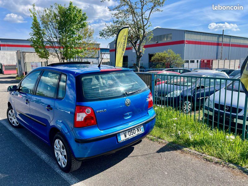 VOLKSWAGEN POLO 1.2i 64 CH 5P TOIT OUVRANT (image 2)