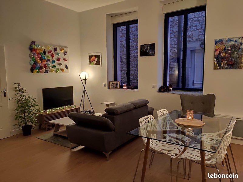 Appartement 2 pièces 46 m² · à Saintes · 46 m² · 650 €/mois