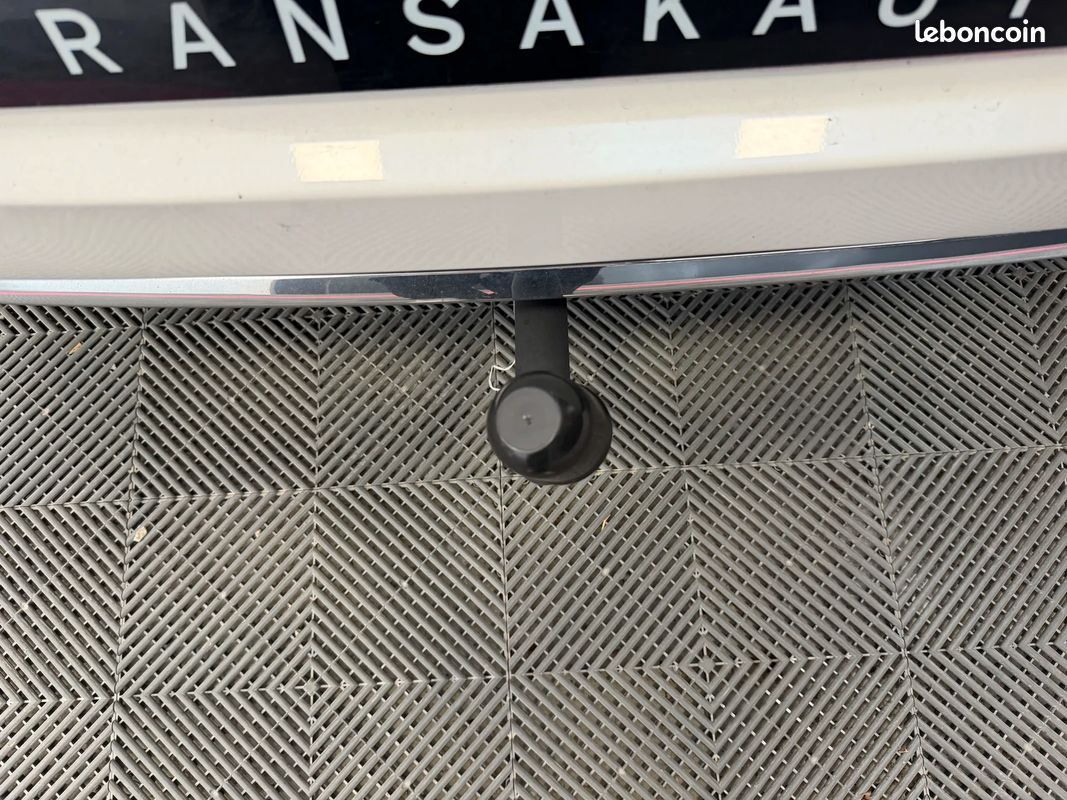 Citroën C4 1.6 HDI / ATTELAGE / CLIMATISATION (image 27)