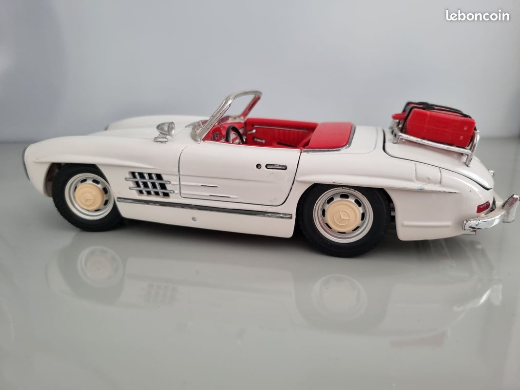 Miniature Mercedes 300 SL Cabriolet 1952 - Échelle 1/43 - Marque City Cruiser - Occasion Excellent état