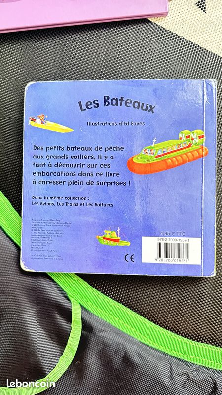 Livre à toucher sur les bateaux (image 2)