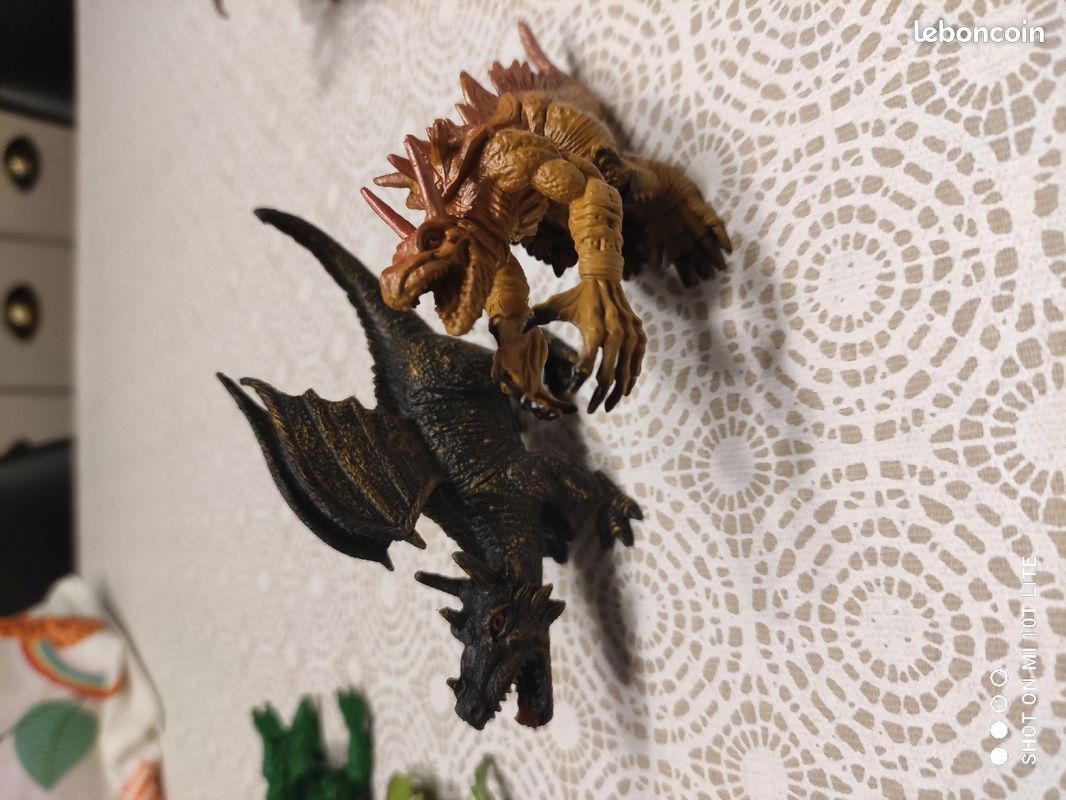 Lot de 10 petites figurines dragons (image 4)