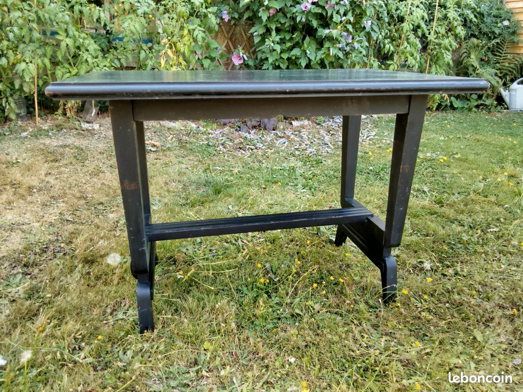Table vintage peinte (image 3)