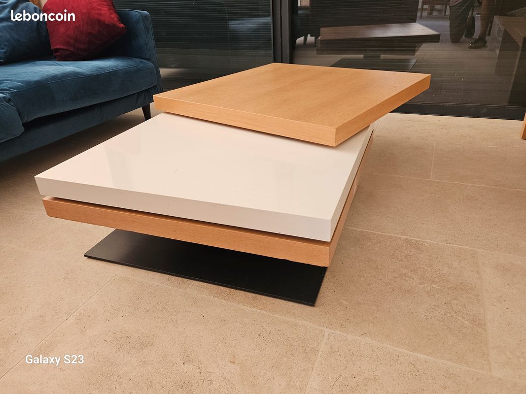 Table basse contemporaine (image 2)