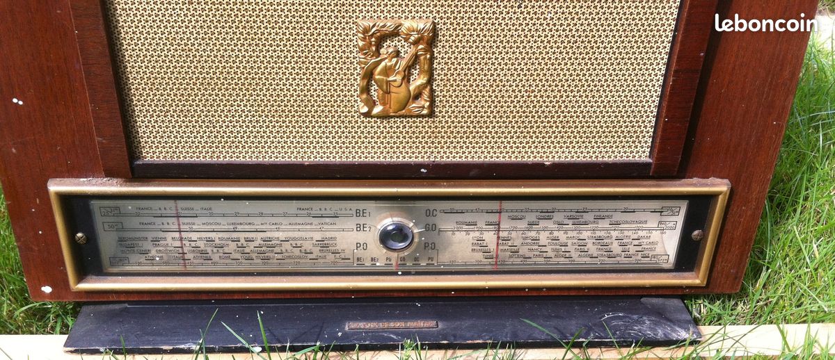 Tourne-disque Avec Radio La Voix De Son Maître – Radiola A1320 – Années 60/70