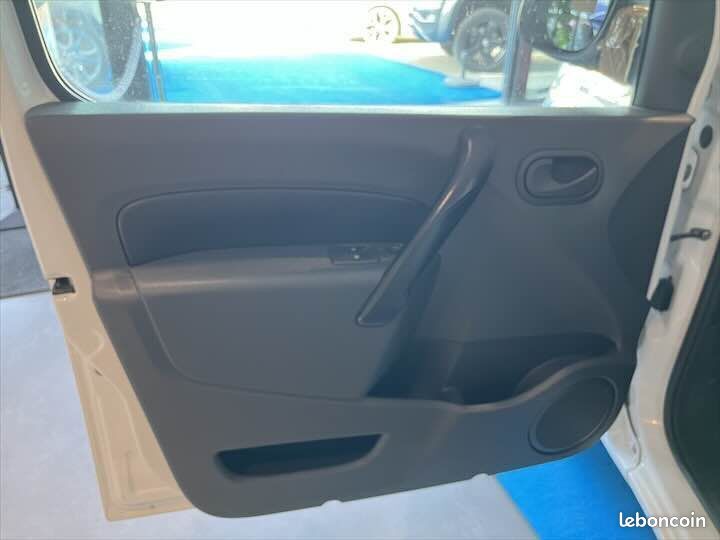 Renault Kangoo Express 1.5 DCI 90 CH ENERGY GRAND CONFORD (image 27)