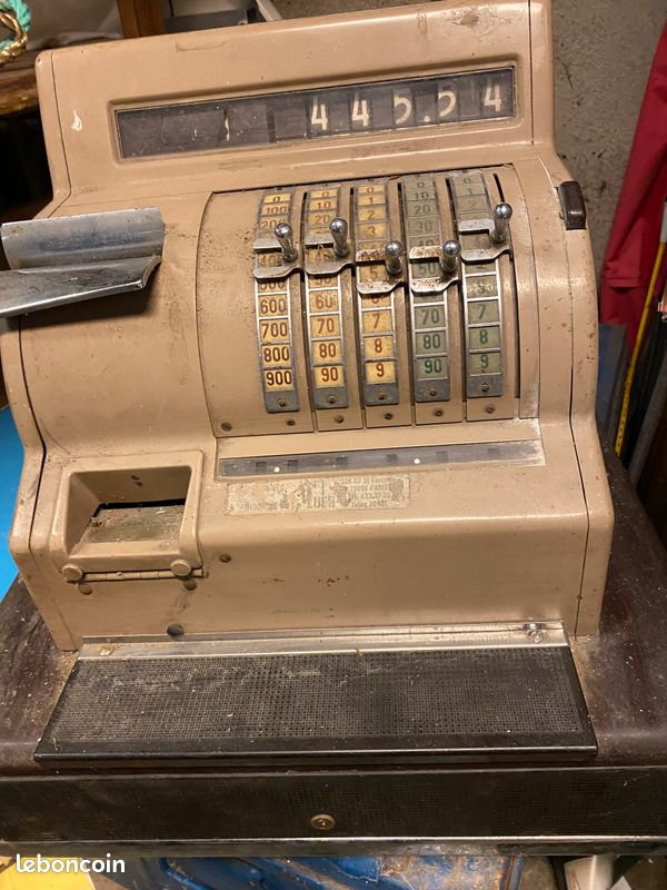 Ancienne Caisse Enregistreuse En Tôle – Déco Atelier Ou Commerce Vintage