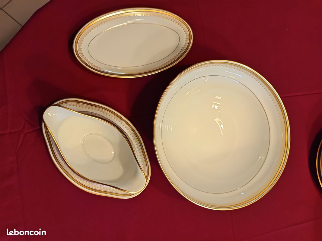 Service de table en porcelaine de Limoges (image 6)
