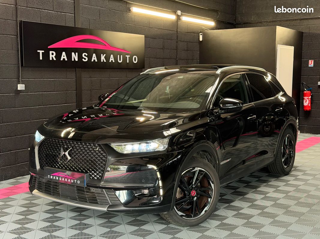 DS7 Crossback Performance Line 1.6 THP 225 EAT8 - Entretien suivi / Toit ouvrant / Attelage / CarPlay / Sellerie Cuir-Alcantara (image 1)