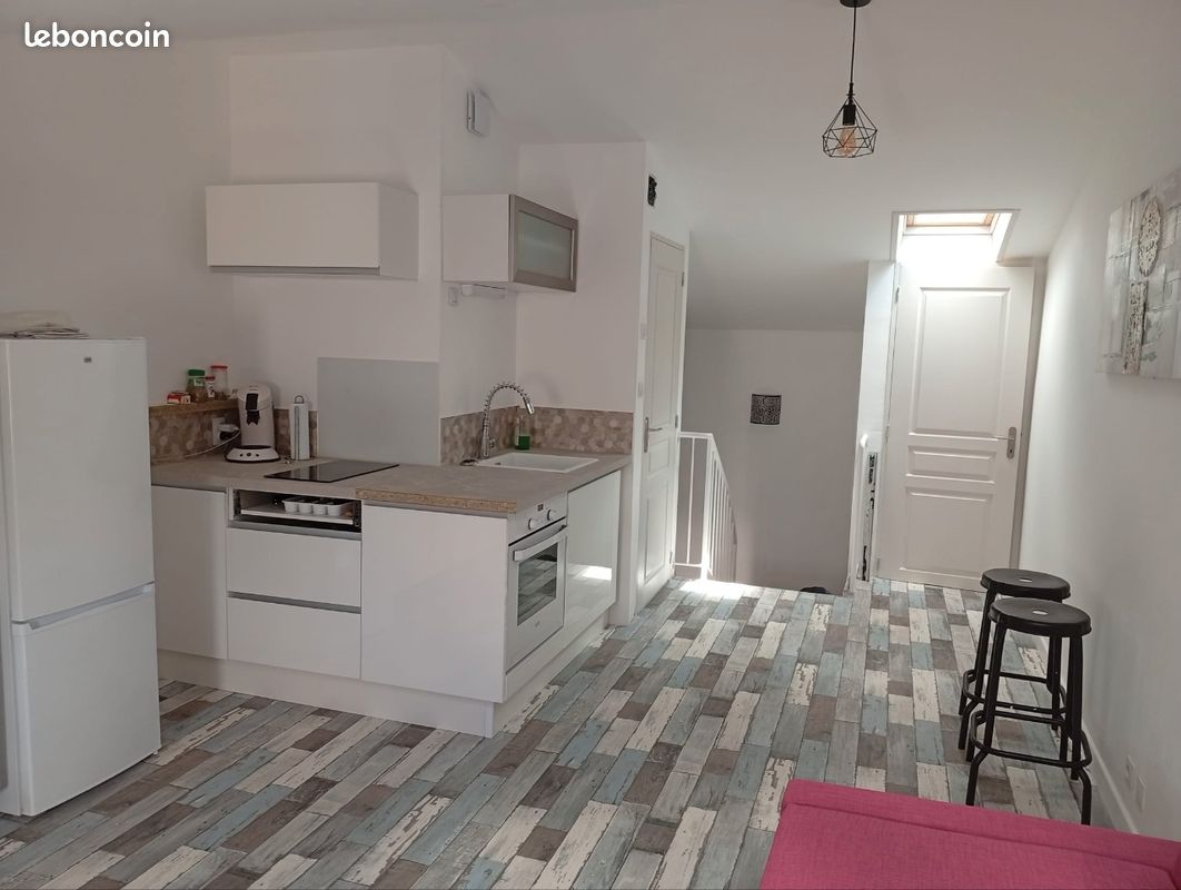 Appartement 1 pièce 25 m² · à Saint-Jean-d'Angély · 25 m² · 450 €/mois